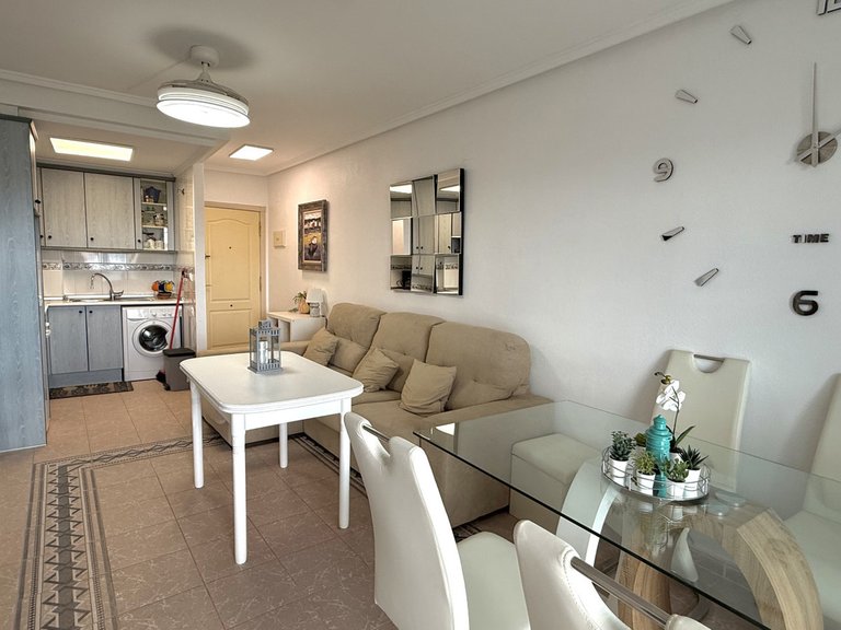 Apartment for Sale in Torrevieja, Alicante 38