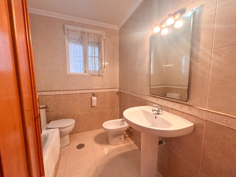 Apartment for Sale in Cabo Roig, Alicante 17