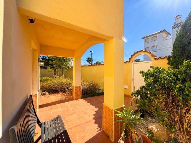 Villa for Sale in Torrevieja, Alicante 27