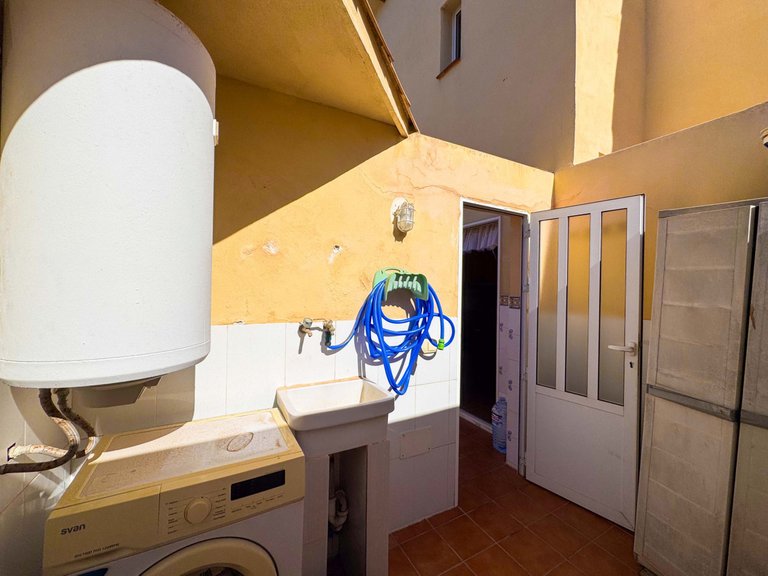 Villa for Sale in Torrevieja, Alicante 32