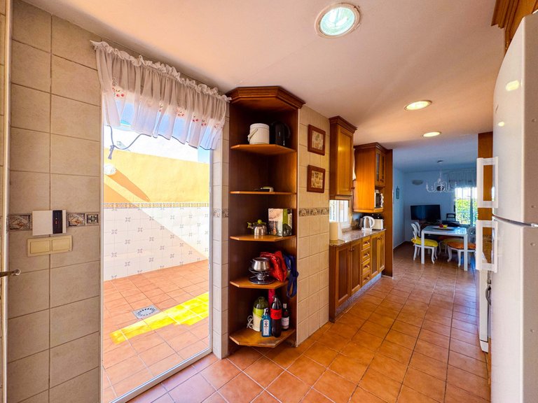 Villa for Sale in Torrevieja, Alicante 34
