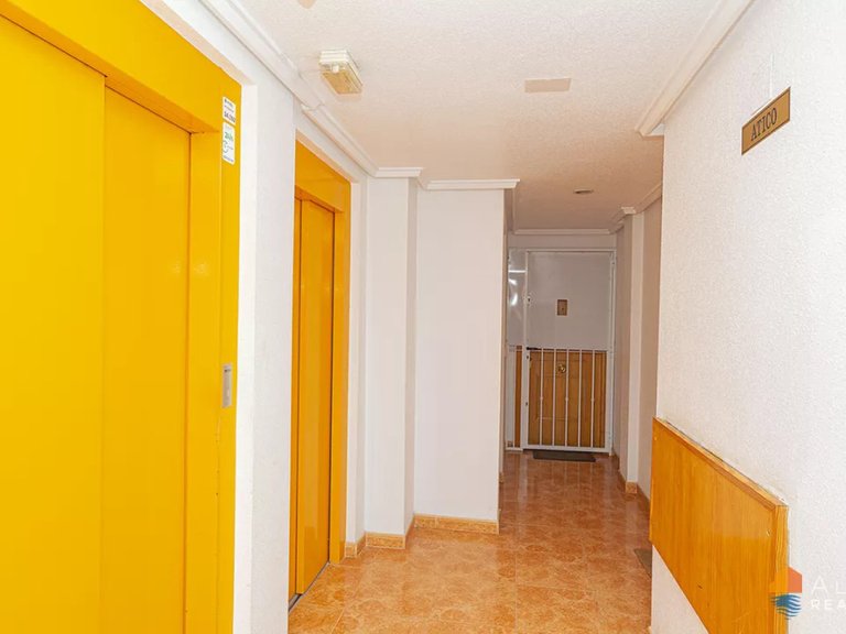 Apartment for Sale in Torrevieja, Alicante 15