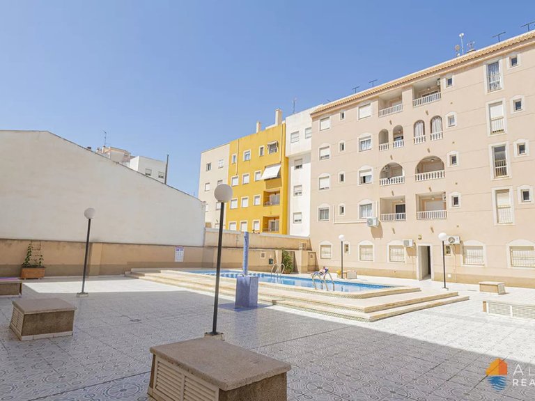 Apartment for Sale in Torrevieja, Alicante 19
