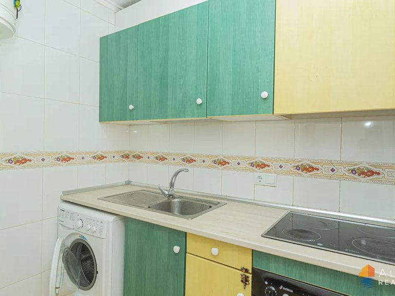 Apartment for Sale in Torrevieja, Alicante 28