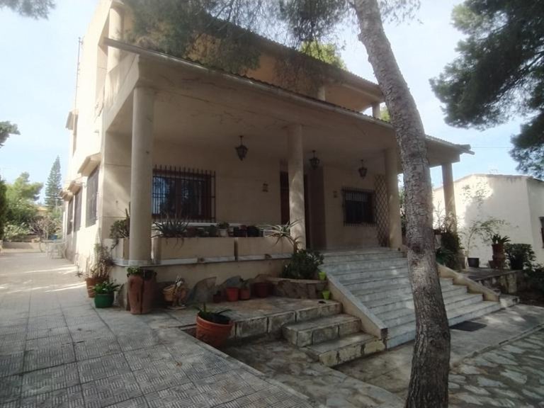 Villa for Sale in Los Balcones, Alicante 30
