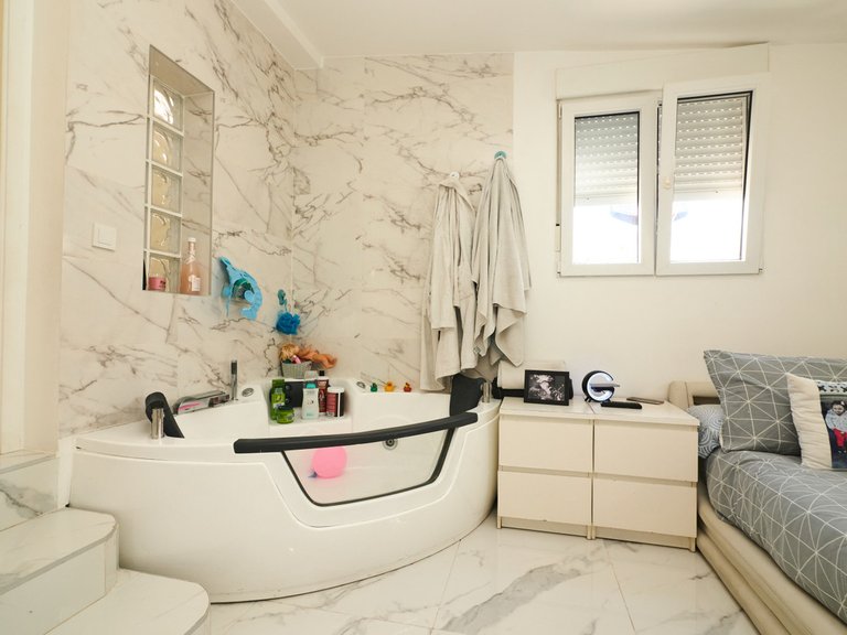 Apartment for Sale in Torrevieja, Alicante 17