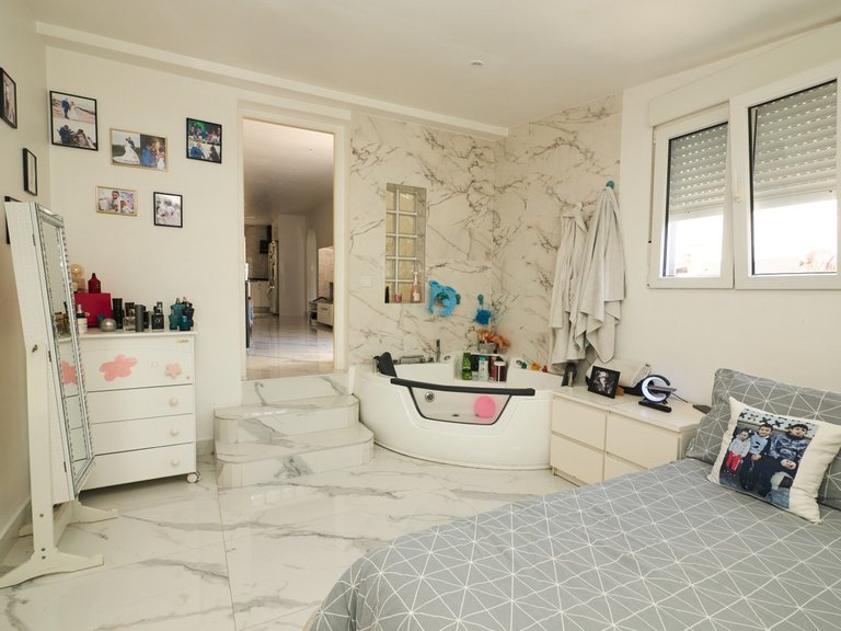 Apartment for Sale in Torrevieja, Alicante 29