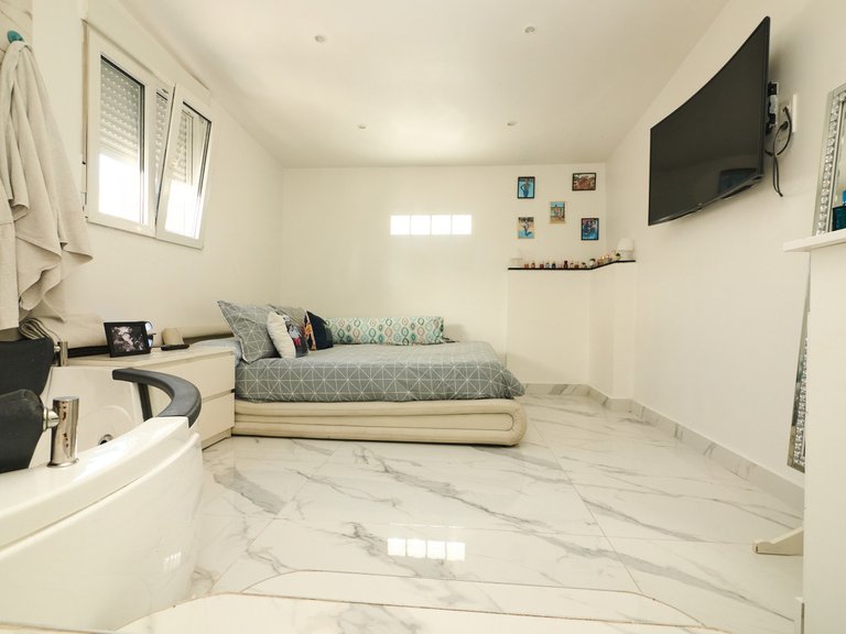 Apartment for Sale in Torrevieja, Alicante 30