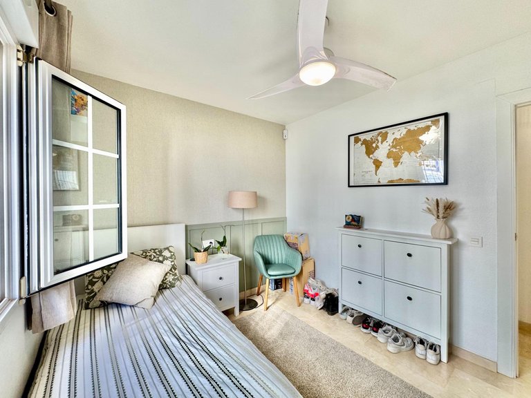 Town House for Sale in Villamartin, Alicante 10