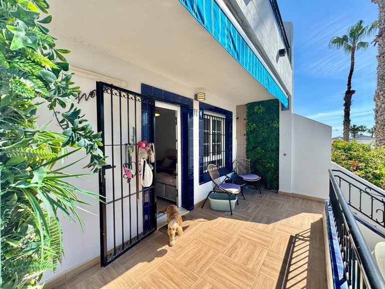 Town House for Sale in Villamartin, Alicante 28
