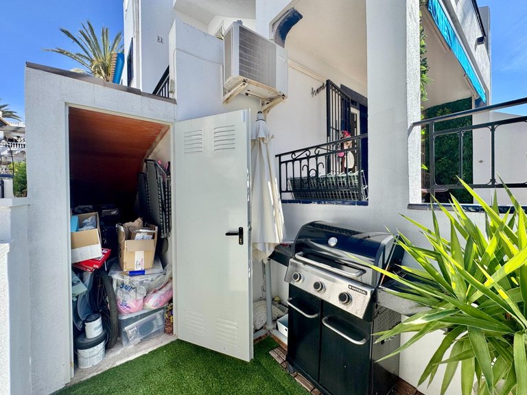 Town House for Sale in Villamartin, Alicante 29