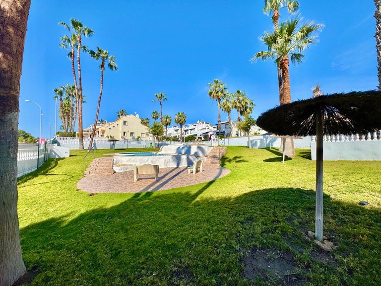 Town House for Sale in Villamartin, Alicante 36
