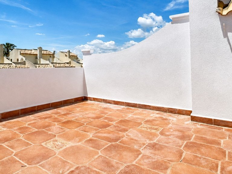 Apartment for Sale in Villamartin, Alicante 4