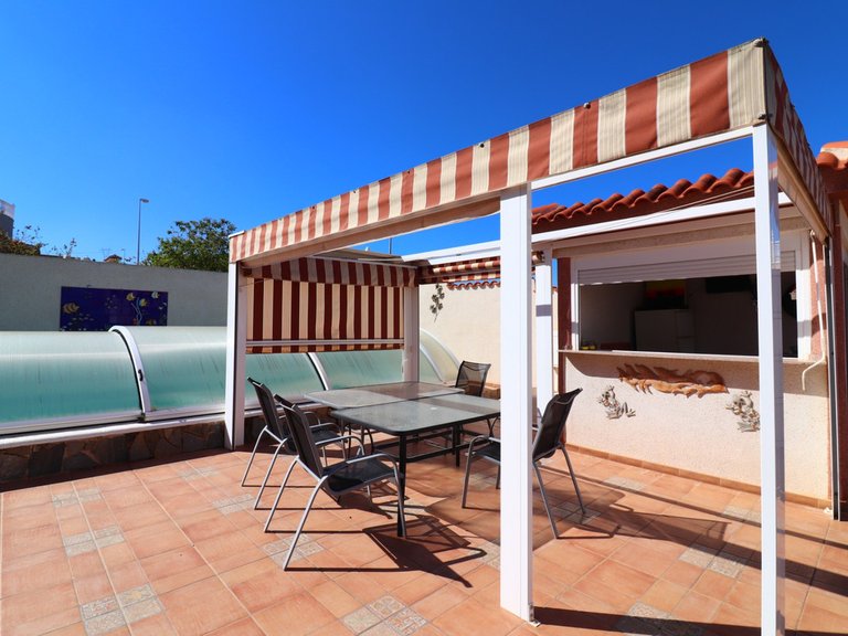 Villa for Sale in Rojales, Alicante 32