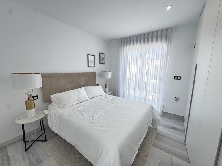 Villa for Sale in Cabo Roig, Alicante 18
