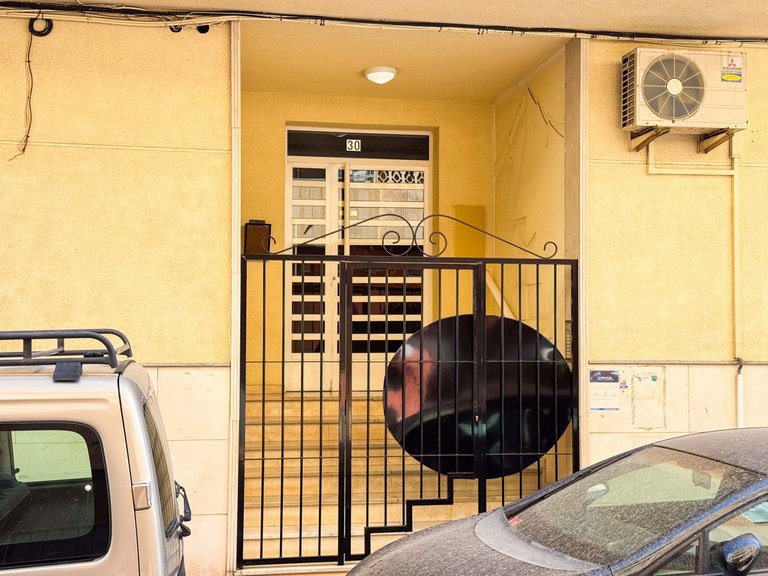 Apartment for Sale in Torrevieja, Alicante 1