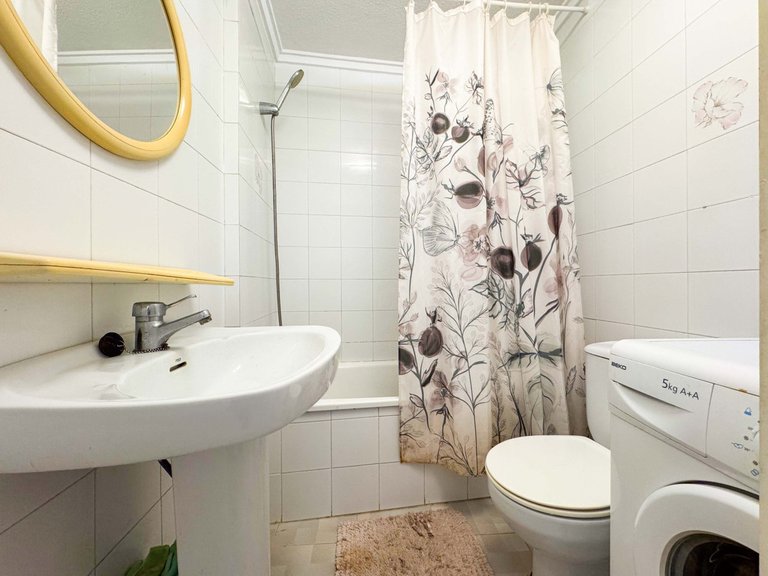 Apartment for Sale in Torrevieja, Alicante 20