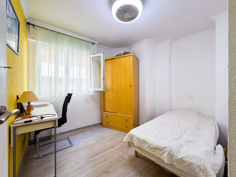 Apartment for Sale in Torrevieja, Alicante 22
