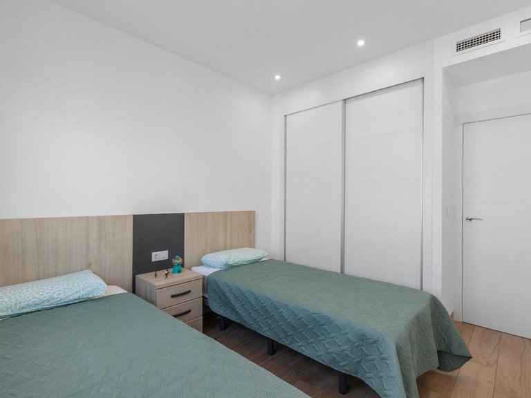 Apartment for Sale in Torrevieja, Alicante 16