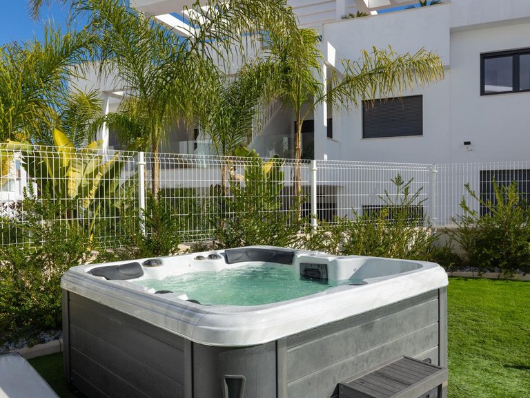 Apartment for Sale in Torrevieja, Alicante 35