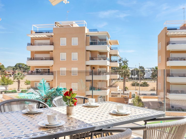 Apartment for Sale in Guardamar Del Segura, Alicante 25