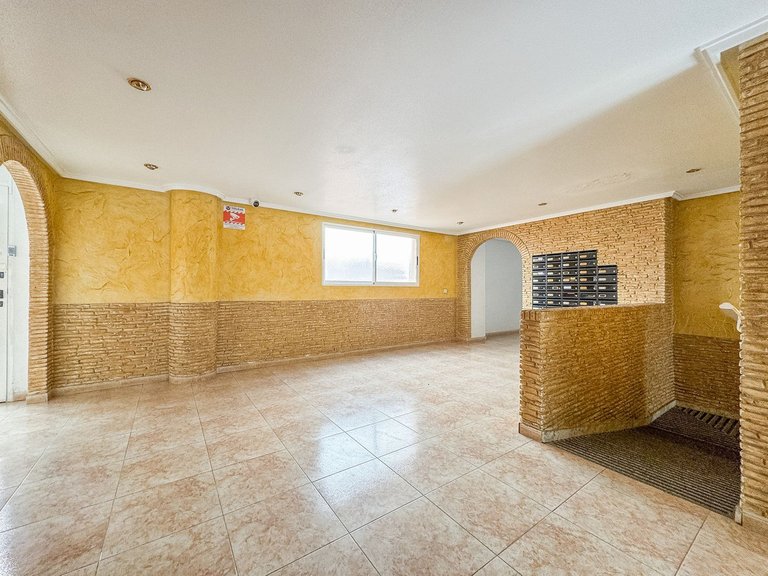Apartment for Sale in Torrevieja, Alicante 20