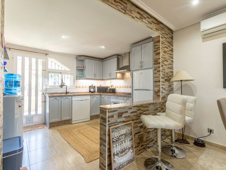 Apartment for Sale in Villamartin, Alicante 6