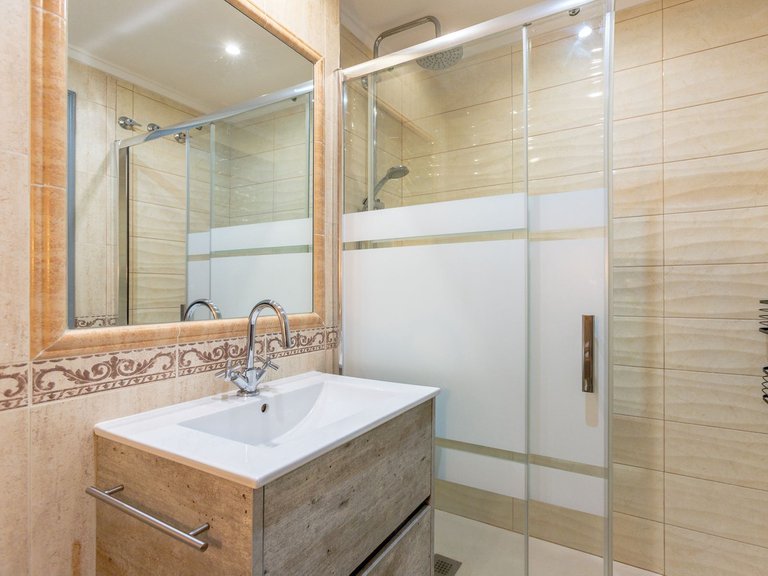 Apartment for Sale in Villamartin, Alicante 13