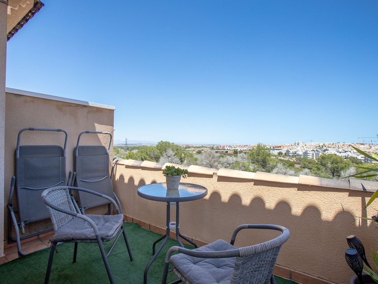 Apartment for Sale in Villamartin, Alicante 25