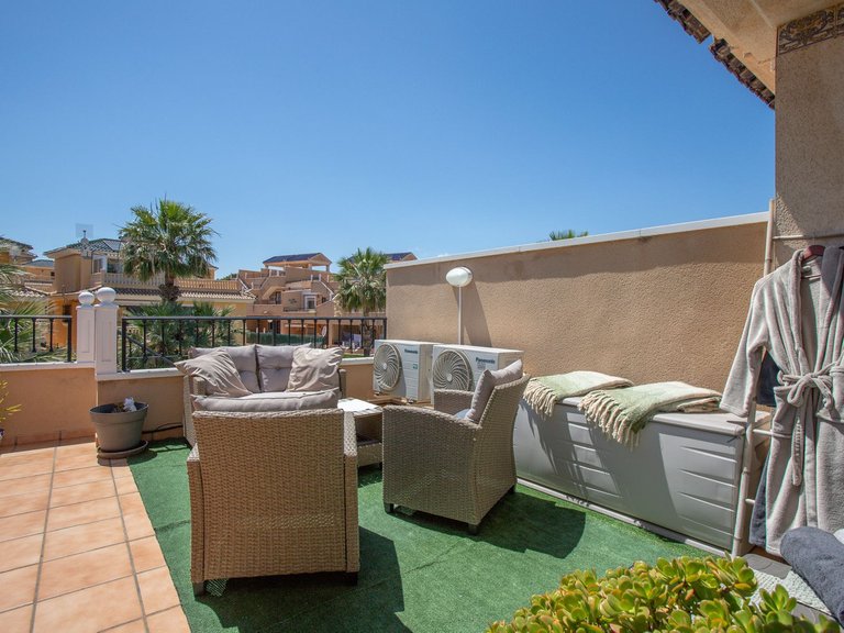 Apartment for Sale in Villamartin, Alicante 27