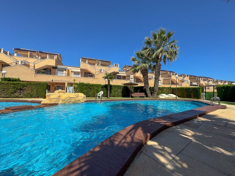 Apartment for Sale in Villamartin, Alicante 33