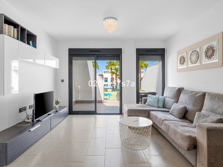 Apartment for Sale in La Zenia, Alicante 5