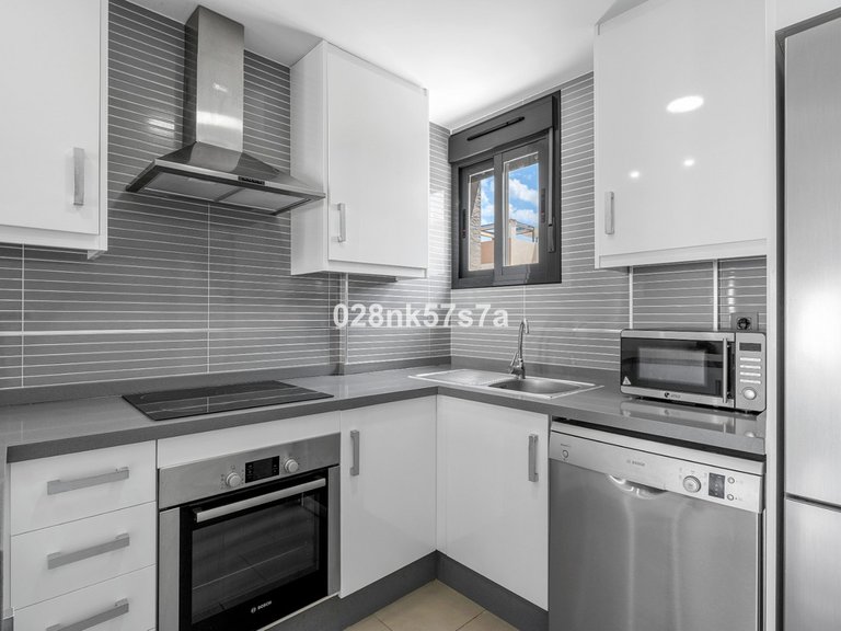 Apartment for Sale in La Zenia, Alicante 9