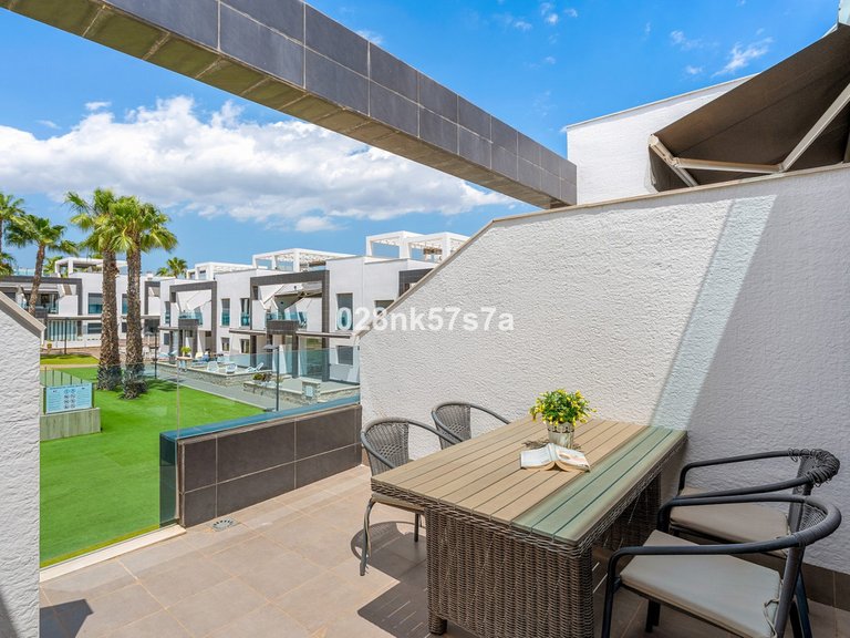 Apartment for Sale in La Zenia, Alicante 20