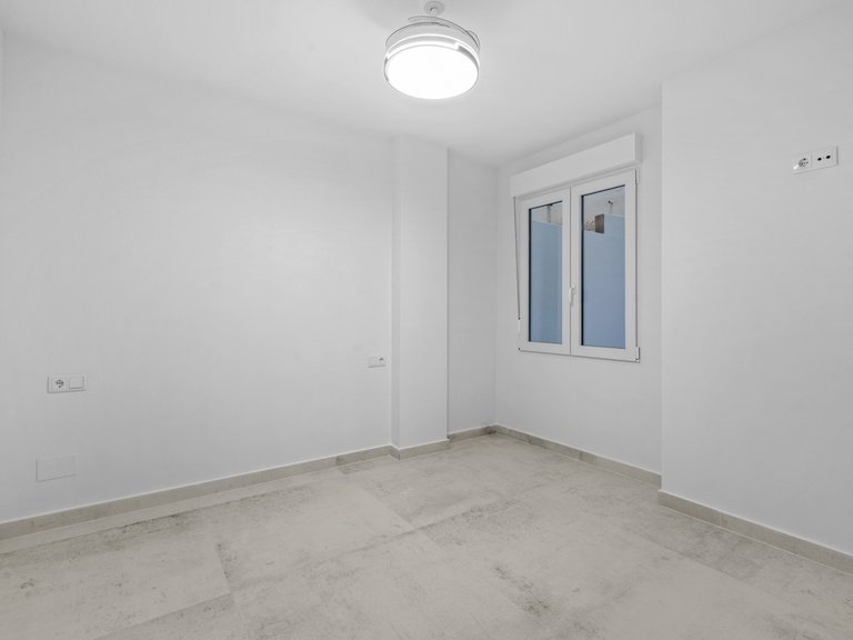 Apartment for Sale in Torrevieja, Alicante 19