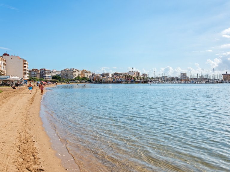 Apartment for Sale in Torrevieja, Alicante 30