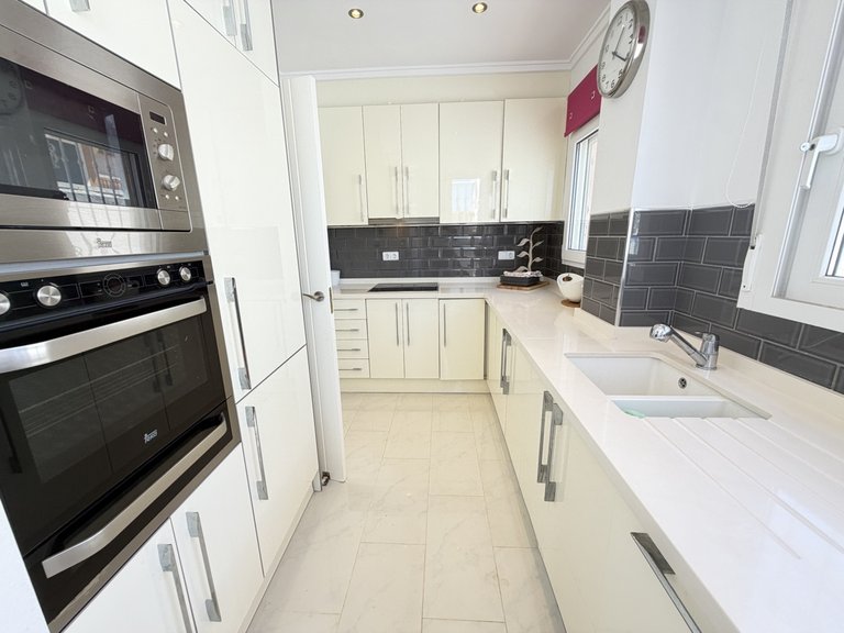 Villa for Sale in Torremendo, Alicante 14