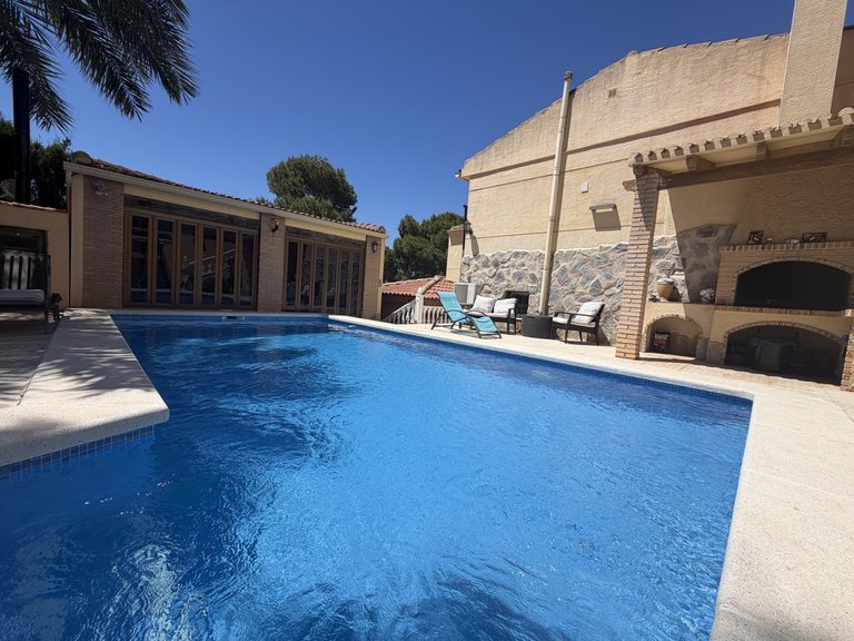 Villa for Sale in Los Balcones, Alicante 5