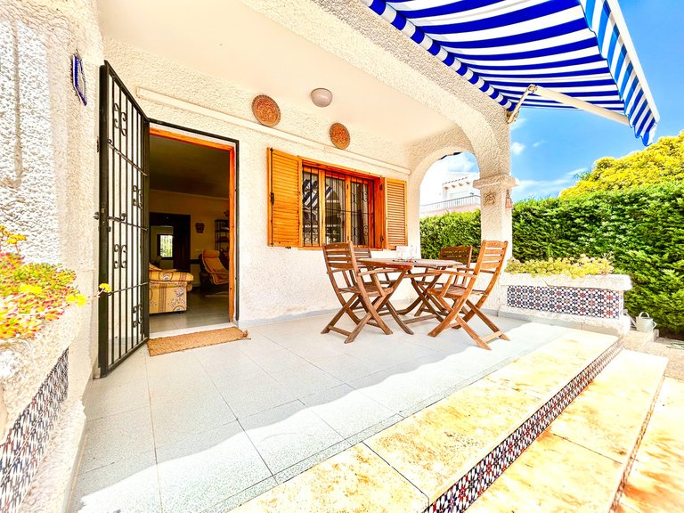 Villa for Sale in La Zenia, Alicante 2