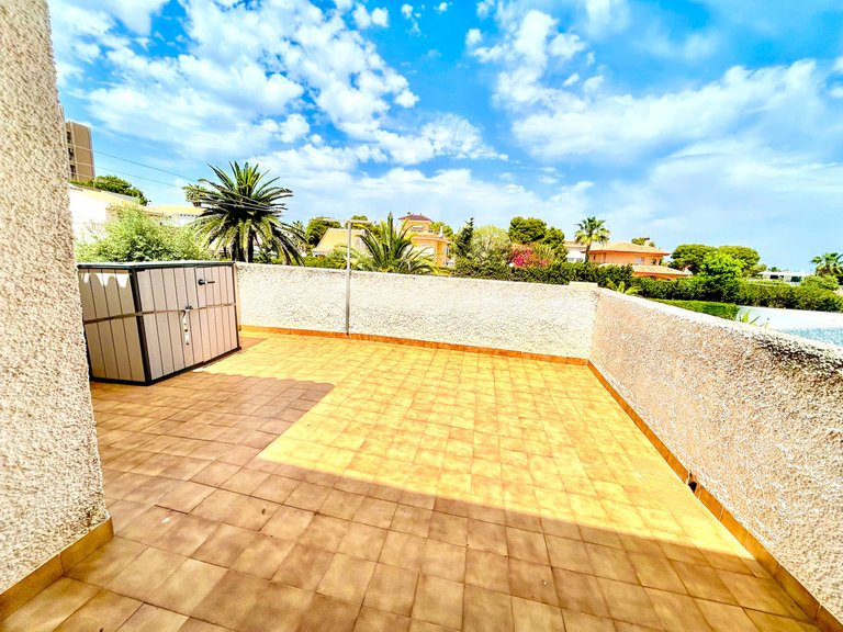 Villa for Sale in La Zenia, Alicante 32