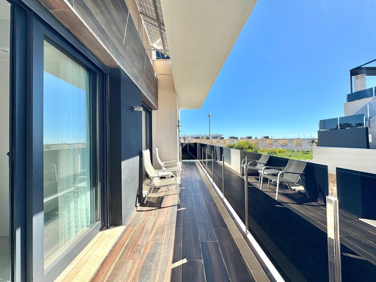 Villa for Sale in Cabo Roig, Alicante 23