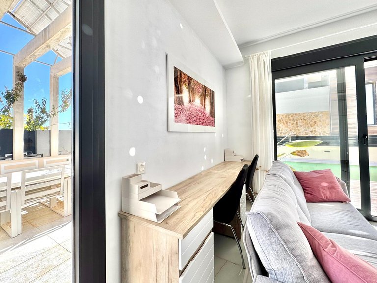 Villa for Sale in Cabo Roig, Alicante 28