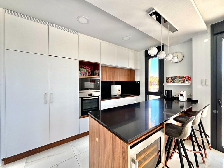 Villa for Sale in Cabo Roig, Alicante 30