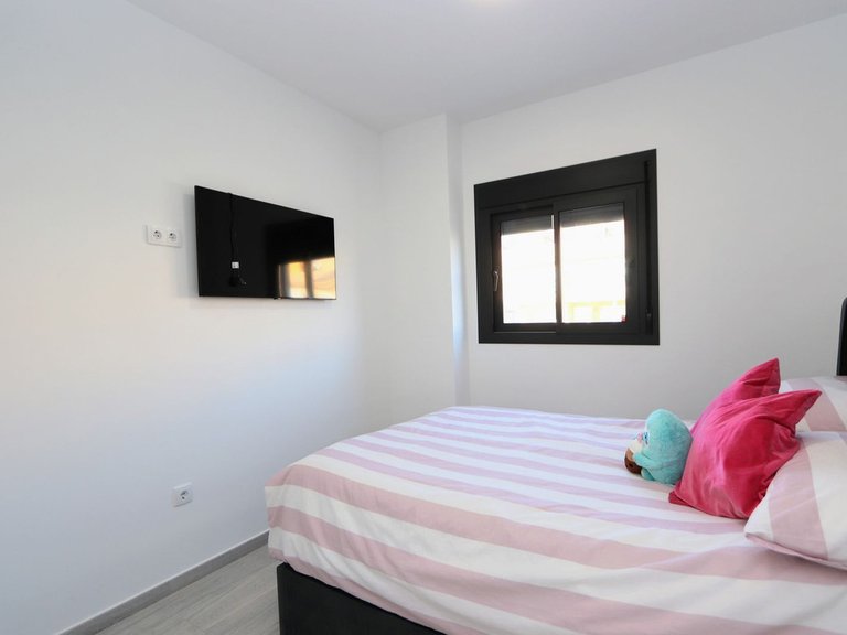 Apartment for Sale in Villamartin, Alicante 18