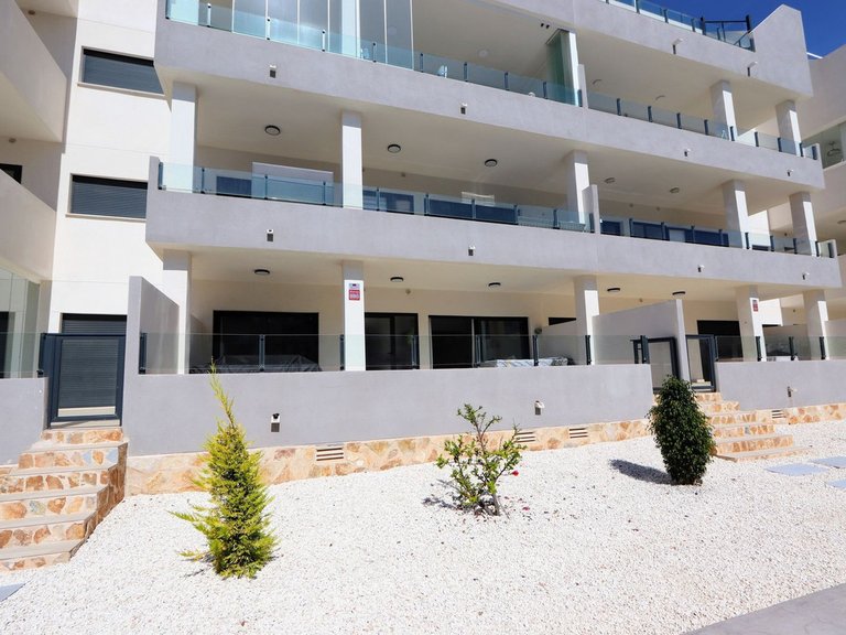Apartment for Sale in Villamartin, Alicante 29