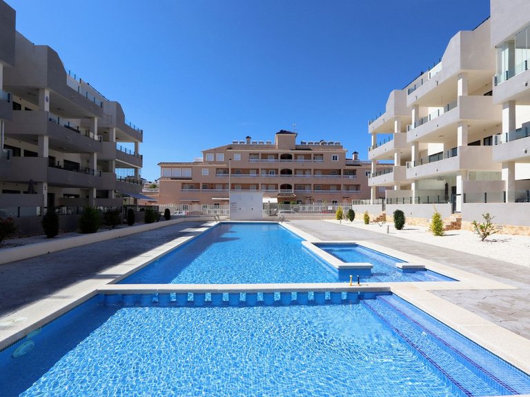 Apartment for Sale in Villamartin, Alicante 33