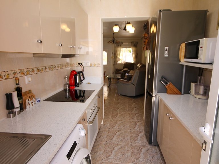 Town House for Sale in Villamartin, Alicante 10