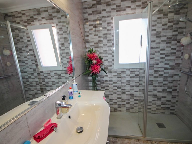 Town House for Sale in Villamartin, Alicante 20