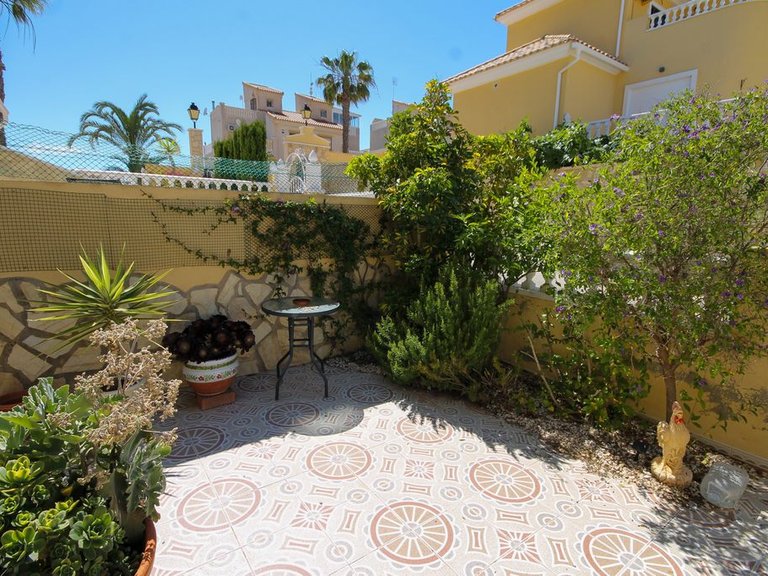 Town House for Sale in Villamartin, Alicante 24