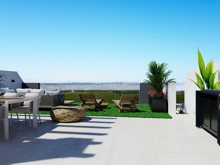 Apartment for Sale in Los Balcones, Alicante 8